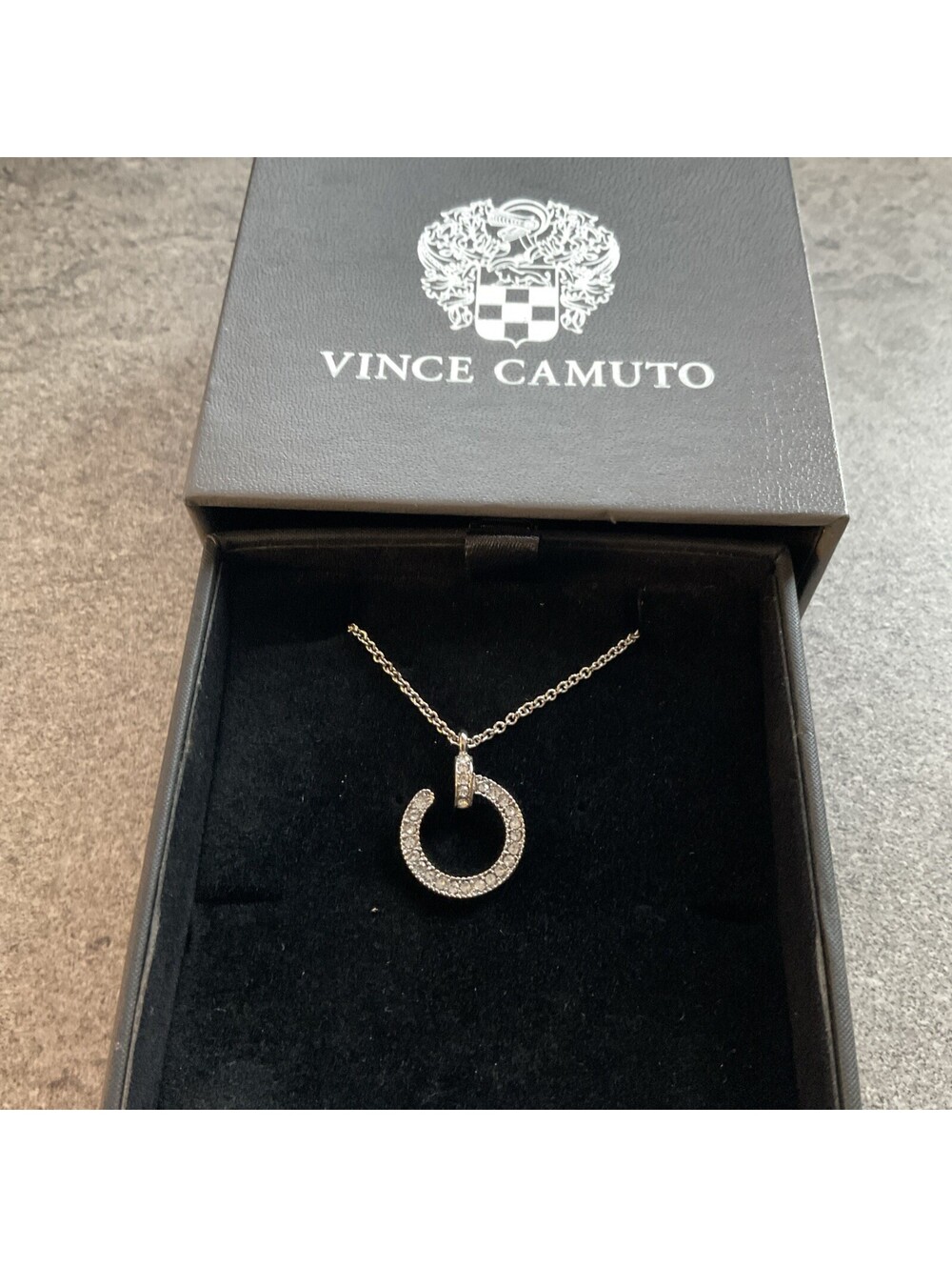 Vince Camuto Ayla Necklace 16” Silver Tone Chain and Pendant With Box